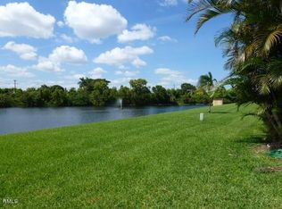15936 Laurel Oak Cir, Delray Beach, FL 33484