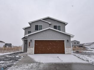 6240-86 Avenue S, Horace, ND