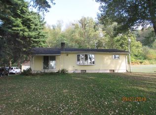 1616 Horns Hill Rd, Newark, OH 43055