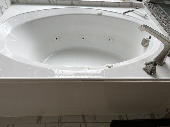 Jacuzzi in private master bedroom