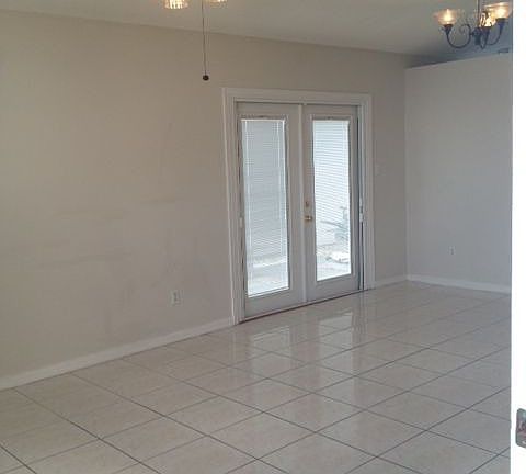 2nd image of 1601 Winter Green Blvd