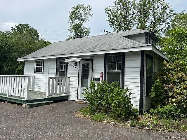 1 bed, $1,300 — Photo 2