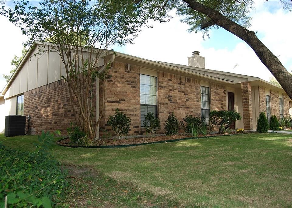 1st image of 411 N Allen Heights Dr
