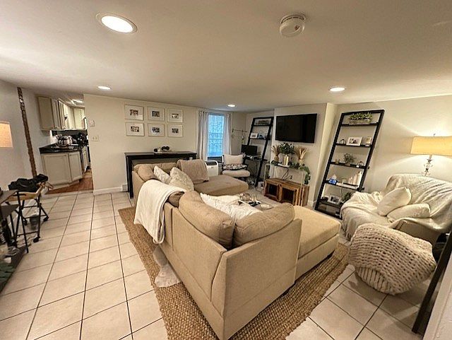 1st image of 17 Greenough Ln #3