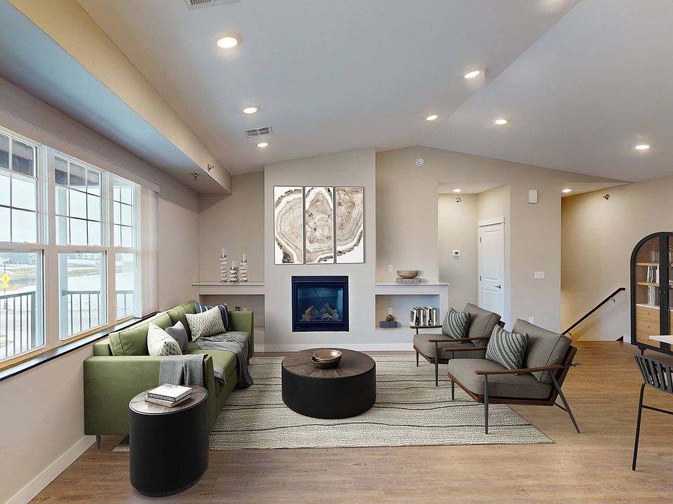 3 bedroom living room