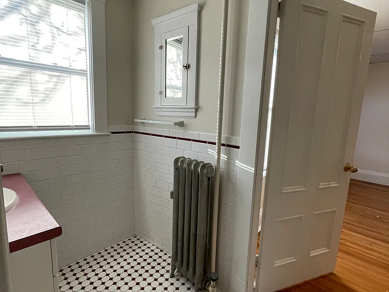 37 Avon St #1 — Photo 17
