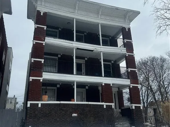 4125 Walnut St, Kansas City, MO 64111