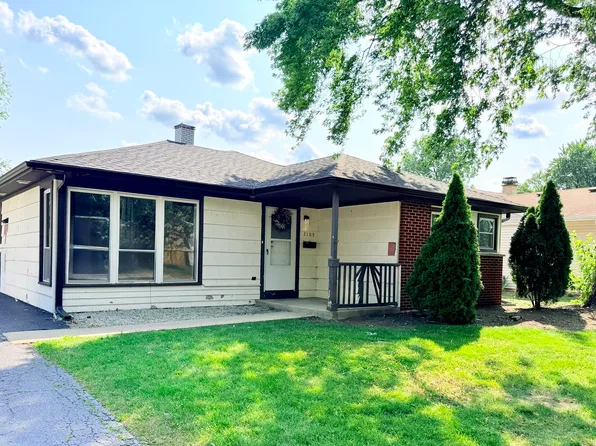 2109 Park St, Rolling Meadows, IL 60008