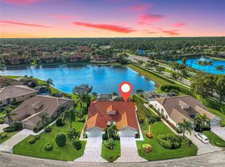 6517 Castlelawn Pl, Naples, FL 34113