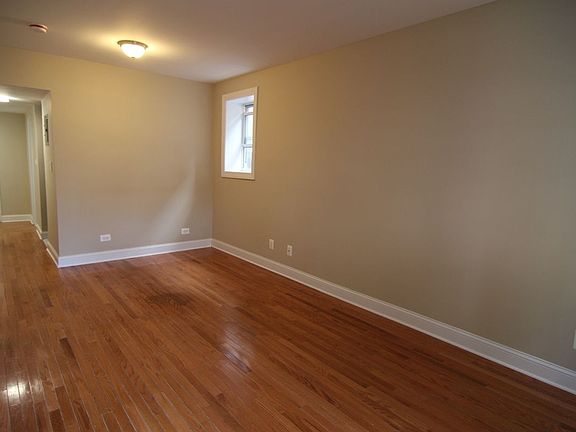2nd image of 4020 69th St APT L4