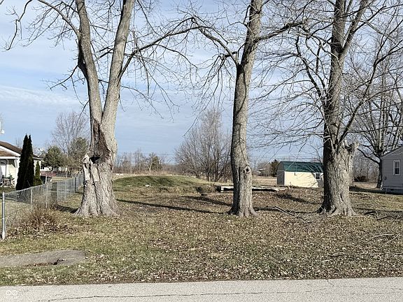 2nd image of 1688 Purpura Dr