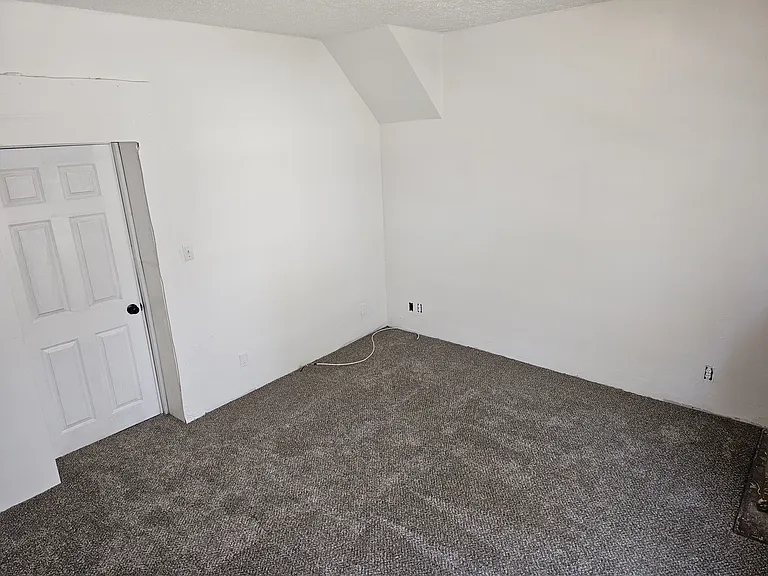 25 Alice St — Photo 5