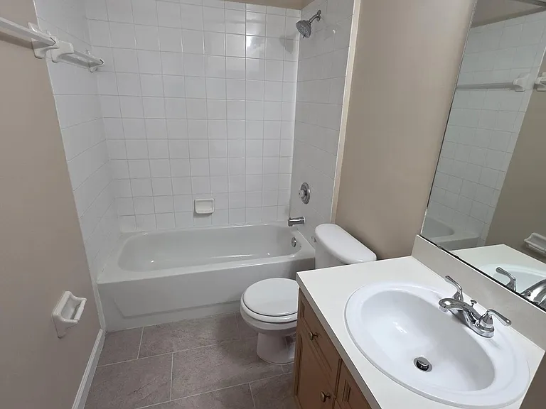 739 Wakemont Dr — Photo 37