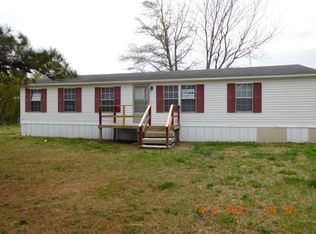 708 Herbert Dr, Kinston, NC 28501