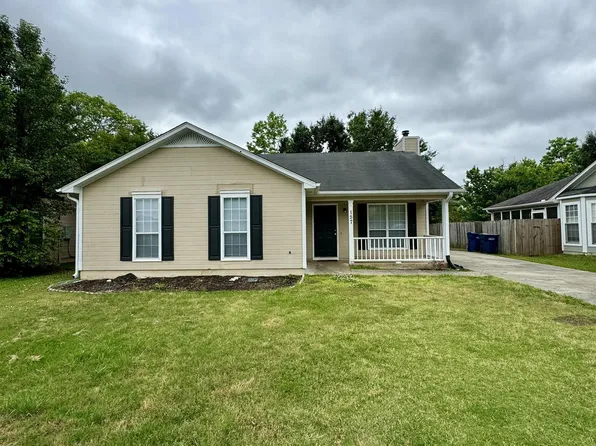 157 Jasmine Dr, Alabaster, AL 35007