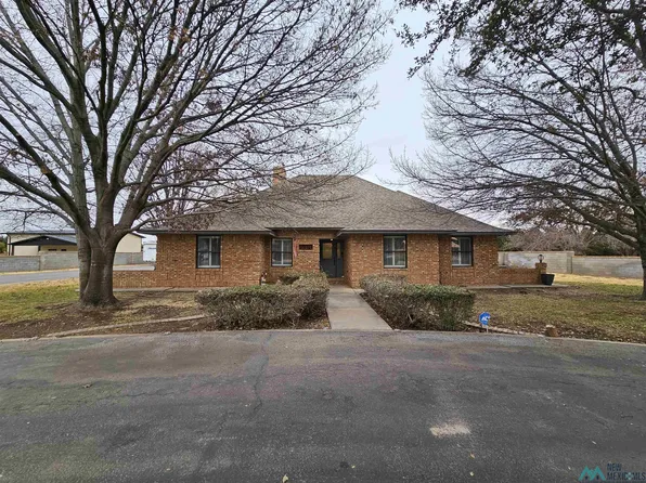 1910 Gwenda Dr, Carlsbad, NM 88220