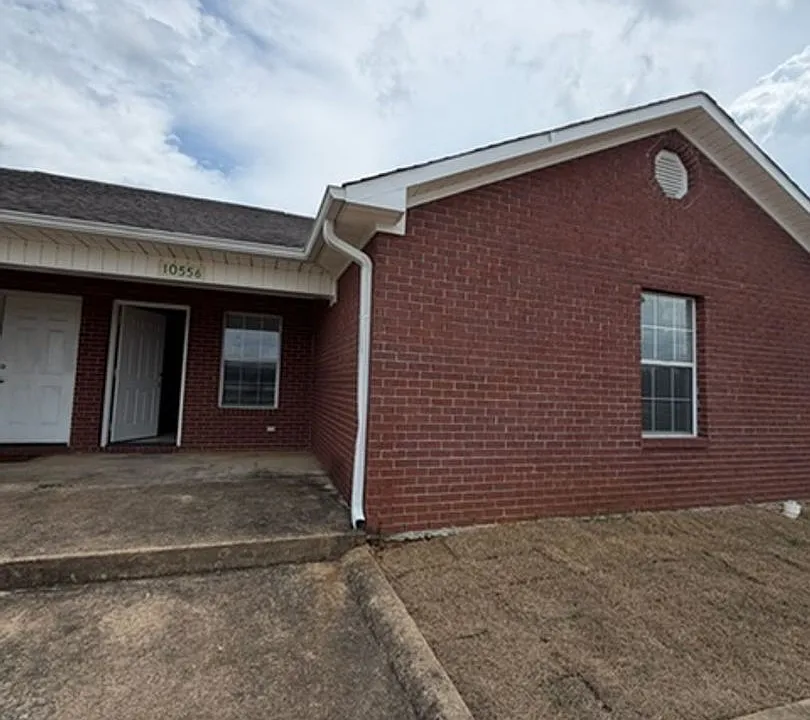 10556 Highway 363