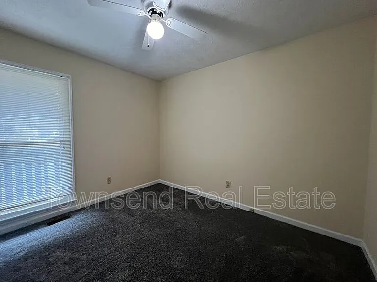 5038 Linton Hall Rd — Photo 5