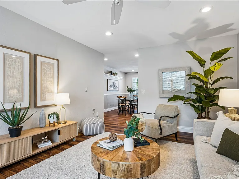 7110 S Gaylord St #L7 — Photo 1