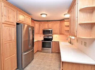 4860 Folker St, Anchorage, AK 99507
