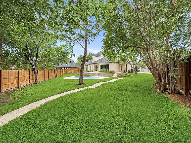4805 Mill Creek Dr — Photo 34