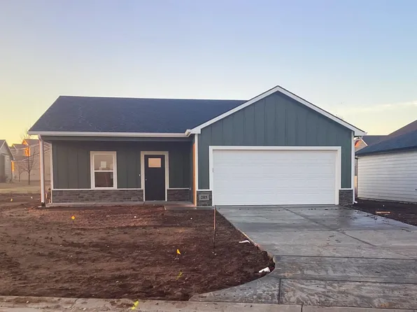 205 Northern Ave, Garden Plain, KS 67050