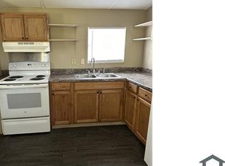 6326 Crestwood Ave, Fayetteville, NC 28304