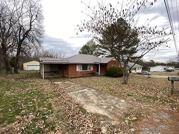 2nd image of 1008 Wilson Dr