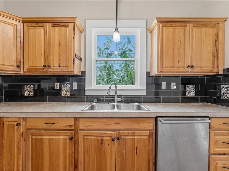 4768 SE Milwaukie Ave — Photo 11
