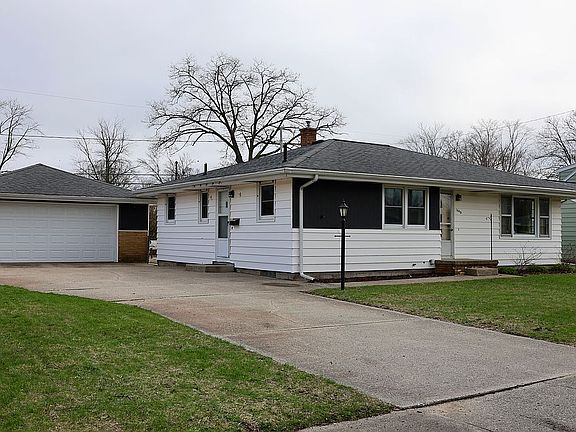 2nd image of 1445 Princeton Rd