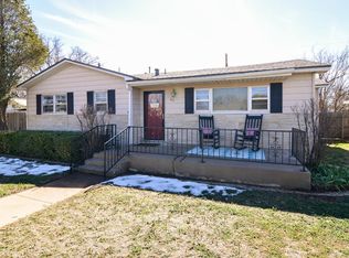 517 6th St, Wolfforth, TX 79382