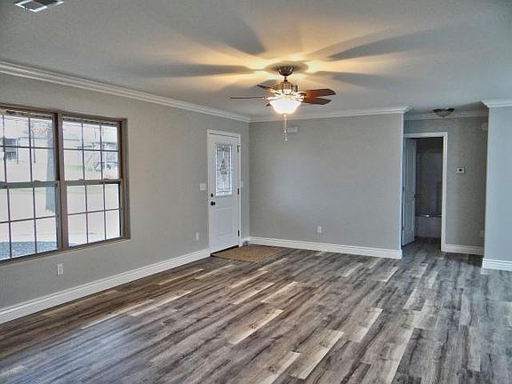 2nd image of 225 Davis Dr