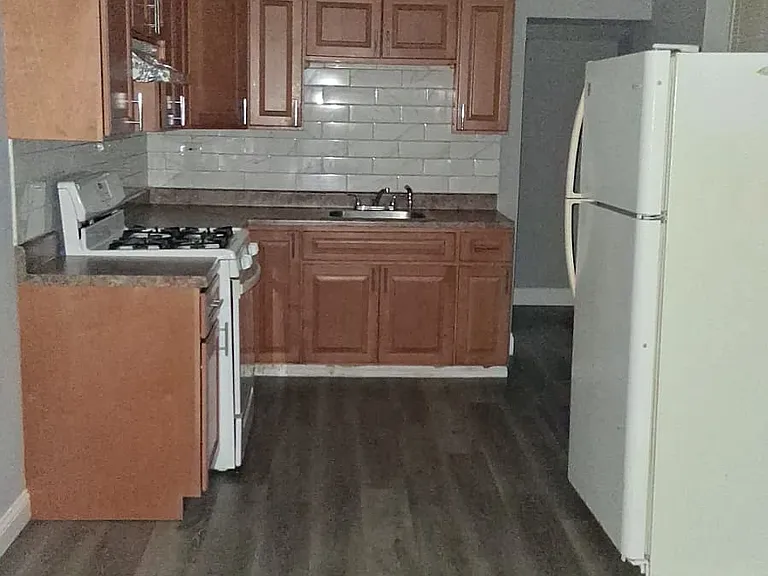 6537 Allman St — Photo 3