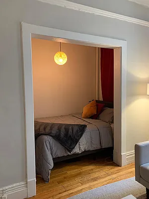 Rented by Oxford Property Group | media 9