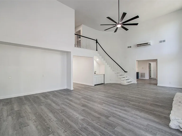 619 River Plantation Dr — Photo 8