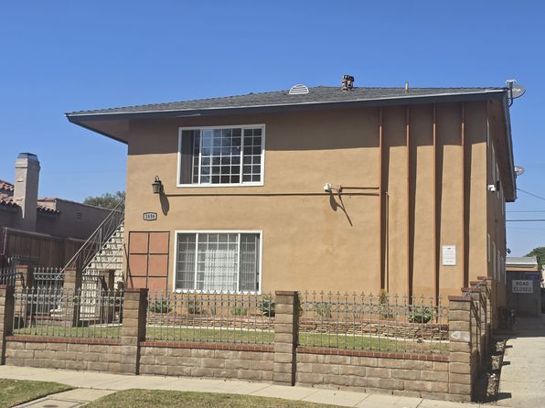 1639 W 84th Pl APT 4