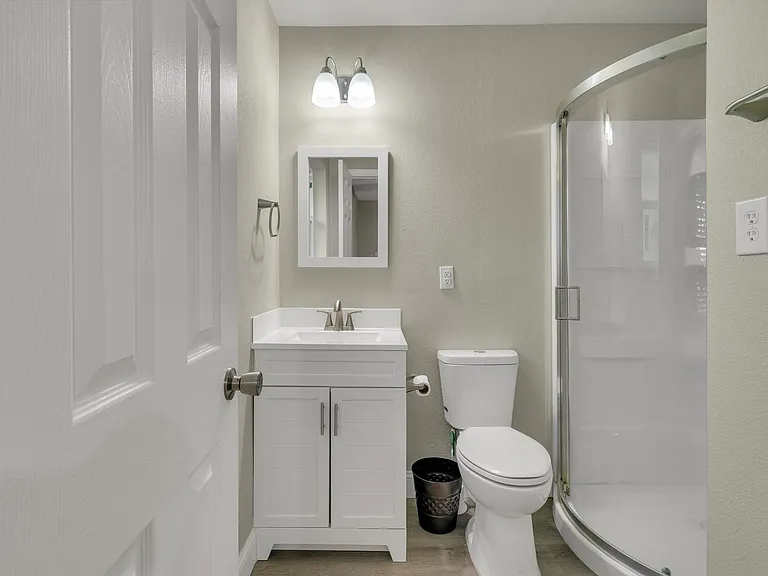 406 N Bonham Dr — Photo 26