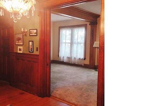 5th image of 246 Norwood Ave
