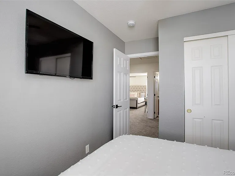 21936 E Crestline Pl — Photo 1