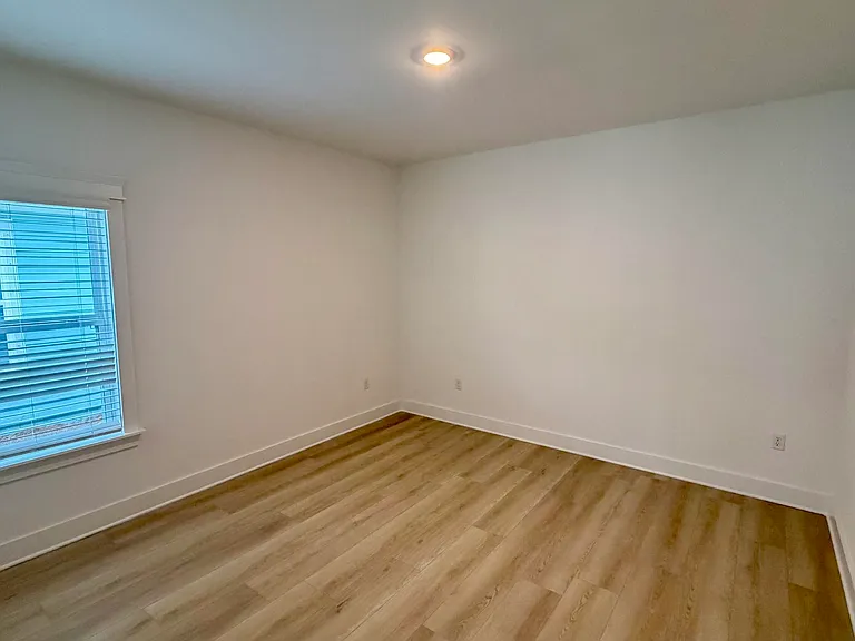 938 Crystal Bayou Blvd — Photo 28