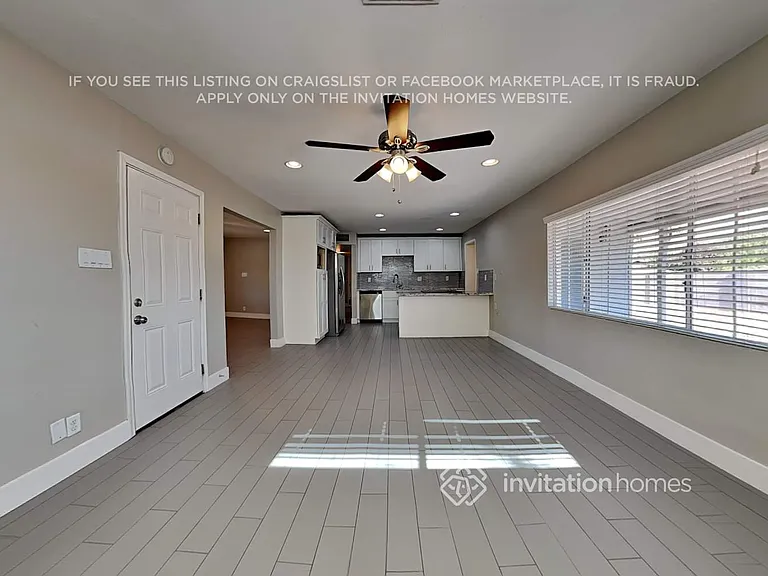 7501 E Latham St — Photo 6
