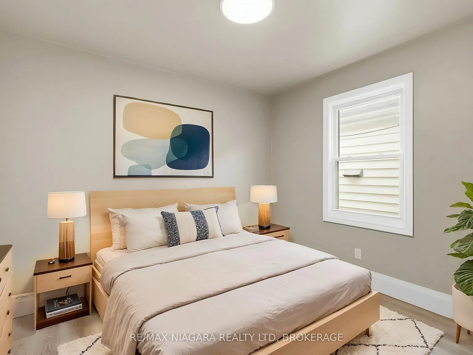 3 bed, $2,150 — Photo 4