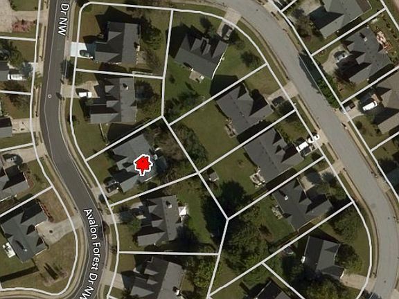 2nd image of 455 Avalon Forest Dr