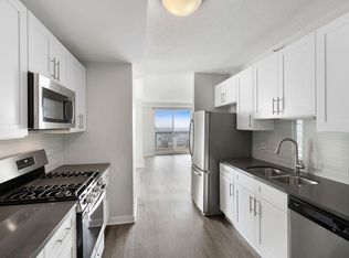 GRAND PLAZA, Chicago, IL 60654