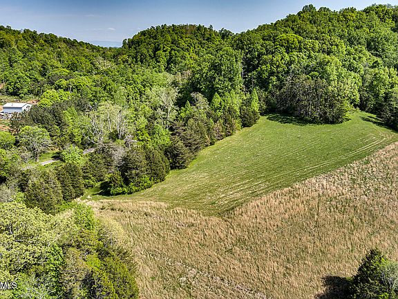5th image of County Road 422