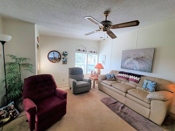 3rd image of 8116 Buena Vista Way S