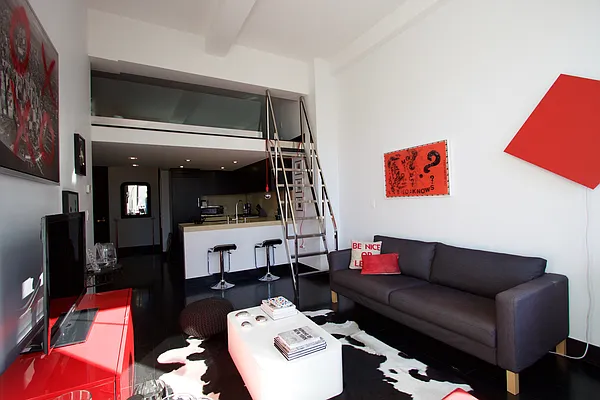 Rented by Bond New York | media 9