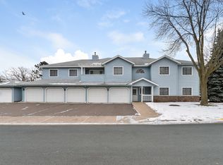 4171 3rd St NE UNIT 202, Columbia Heights, MN 55421