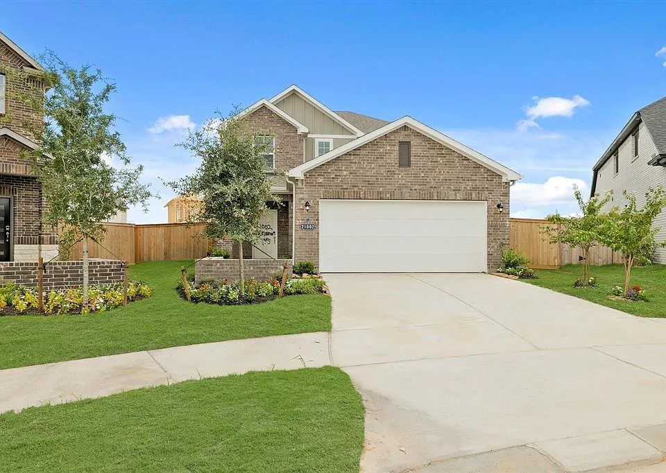 21002 Armstrong County Dr