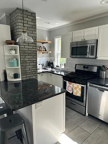17 Frederick Ave #1 Photo 1